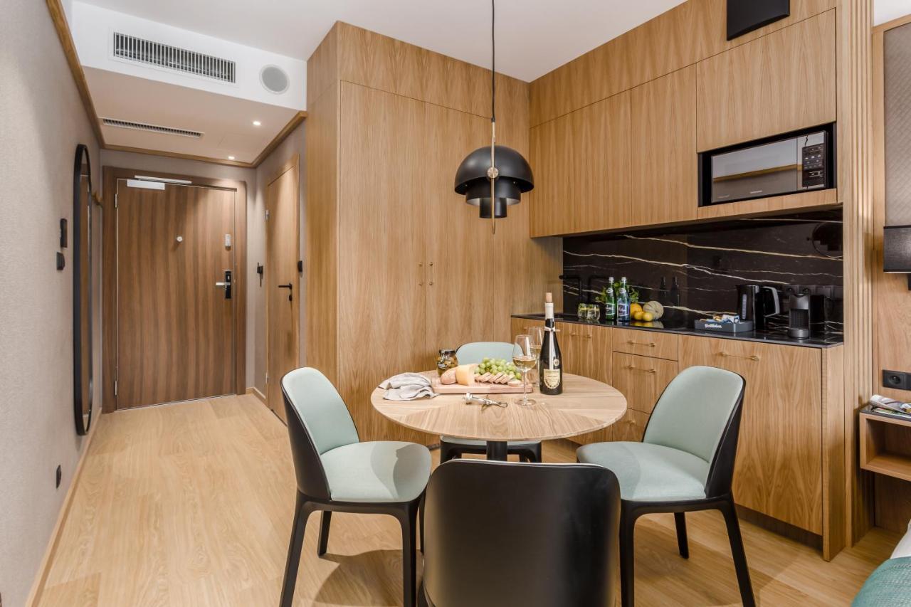 Rent Like Home - Deo Plaza Wyspa Spichrzow Gdańsk Eksteriør billede