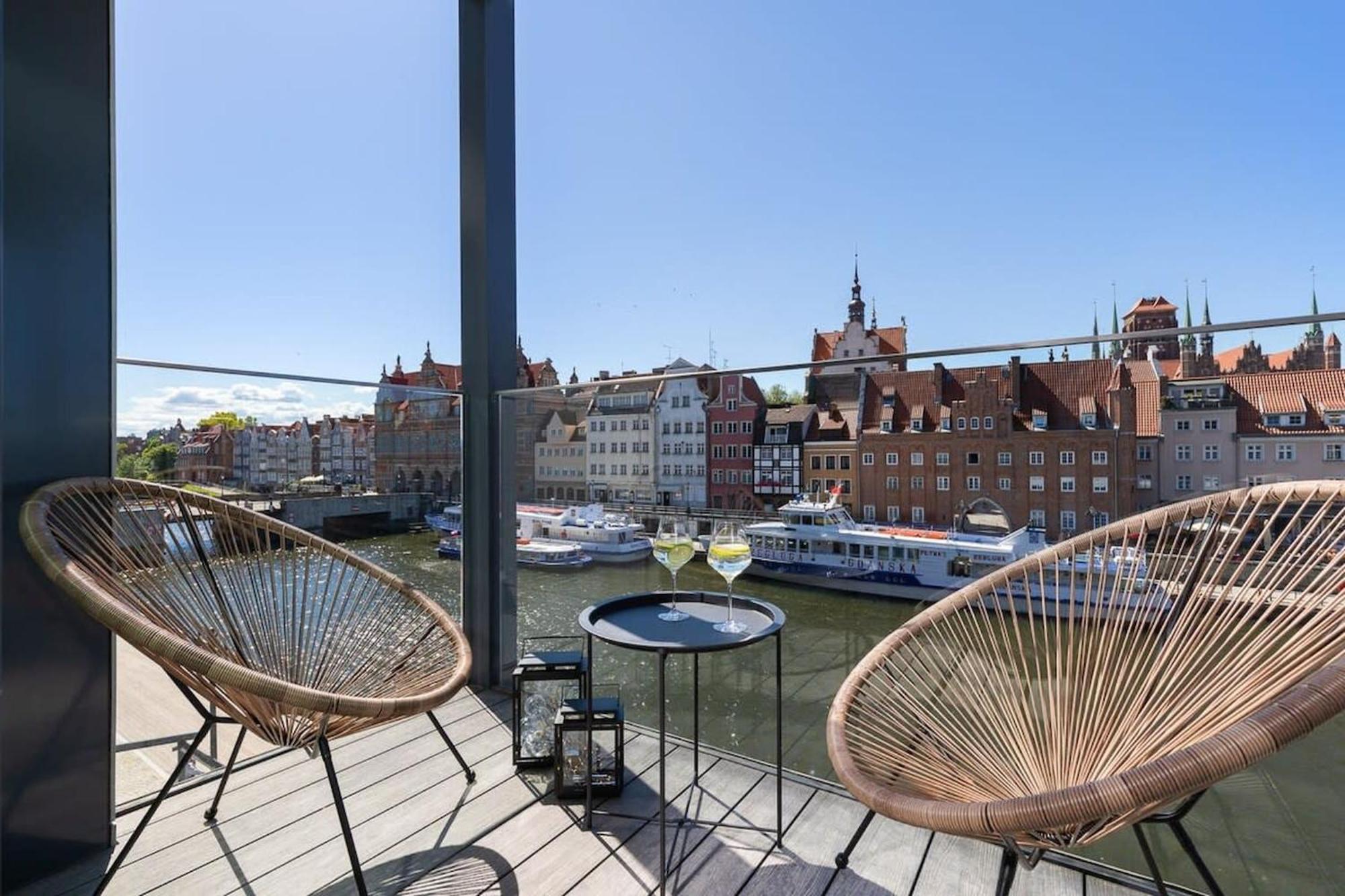 Rent Like Home - Deo Plaza Wyspa Spichrzow Gdańsk Eksteriør billede