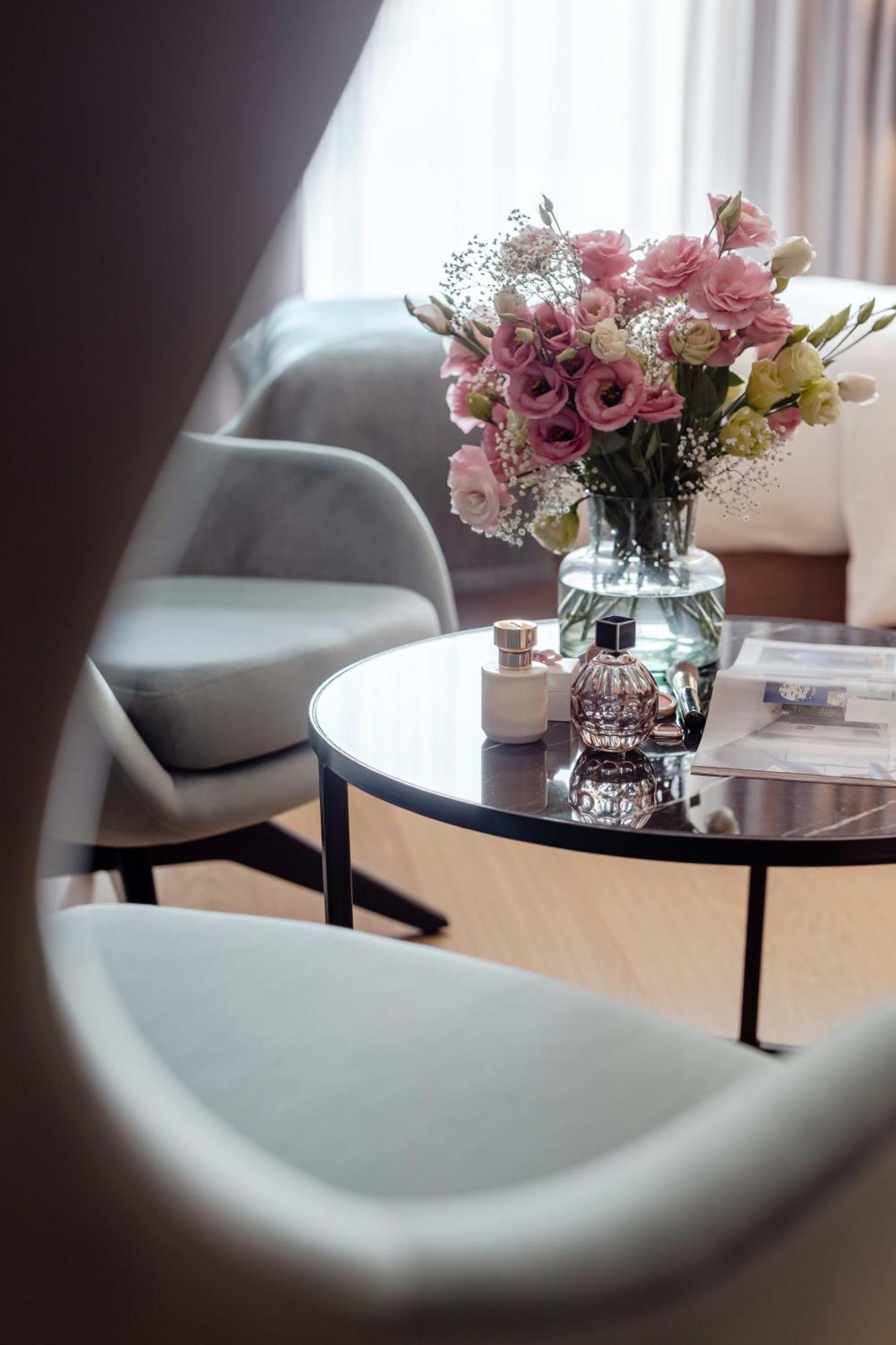 Rent Like Home - Deo Plaza Wyspa Spichrzow Gdańsk Eksteriør billede