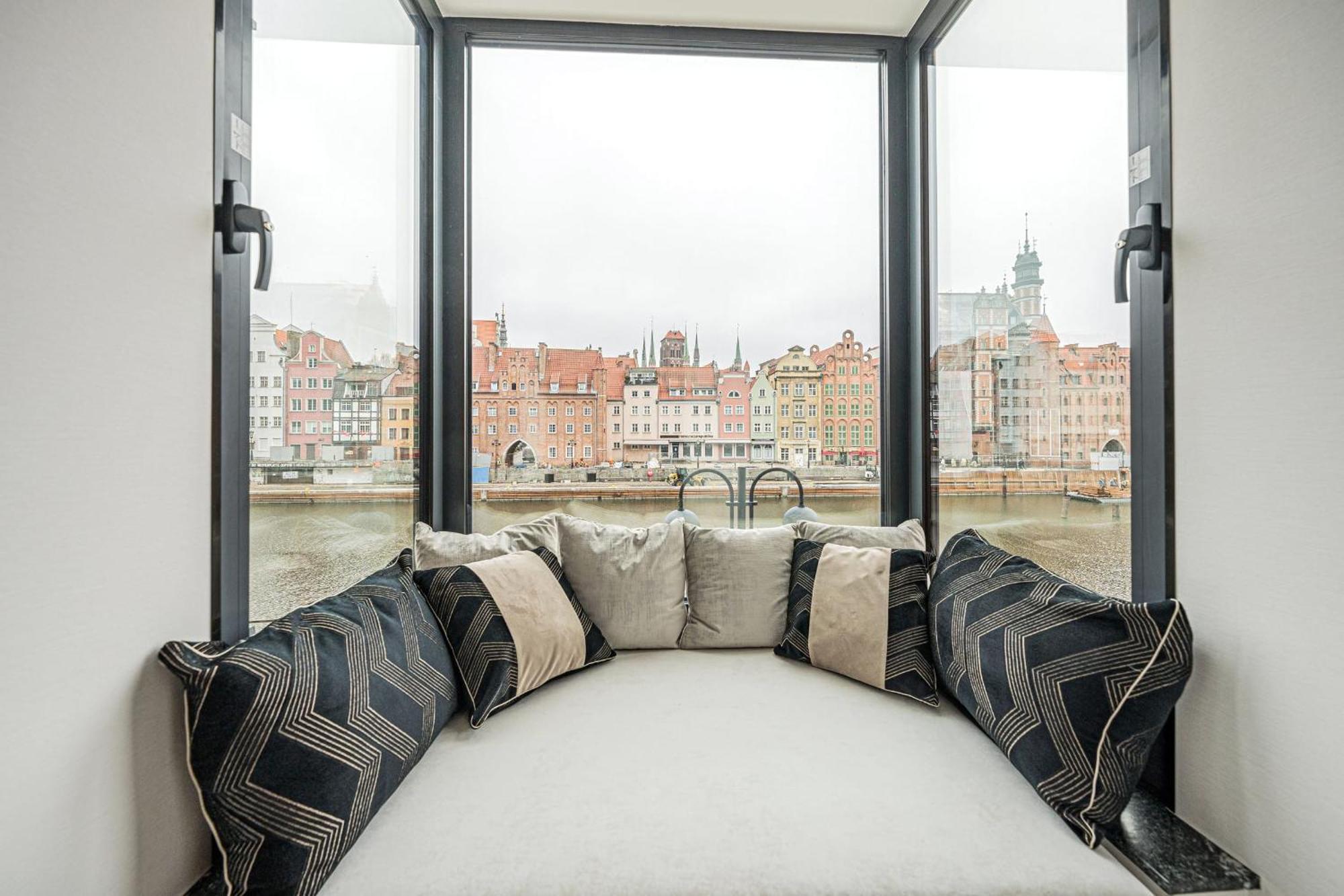 Rent Like Home - Deo Plaza Wyspa Spichrzow Gdańsk Eksteriør billede